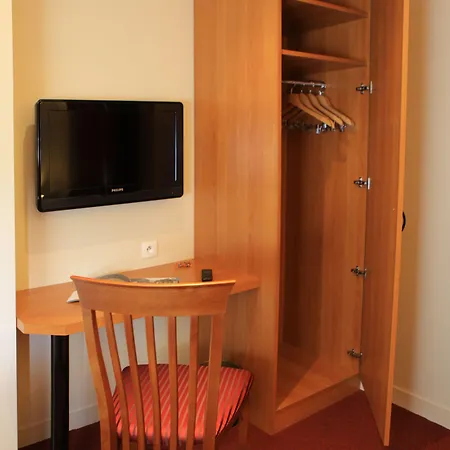 La Consigne Gare Sncf Centre 2*