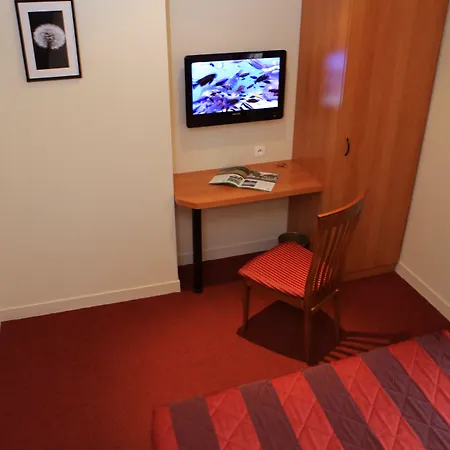 La Consigne Gare Sncf Centre Otel 2*
