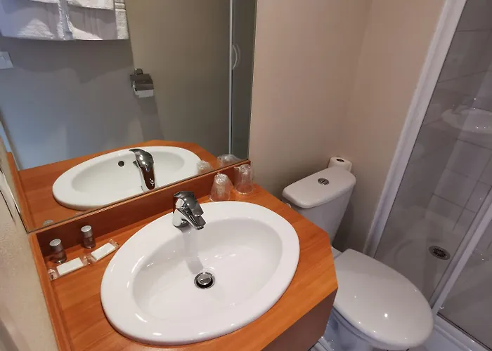 La Consigne Gare Sncf Centre Caen