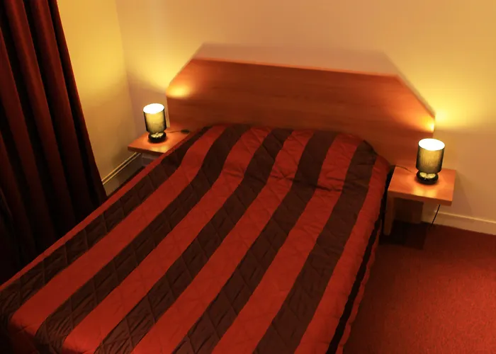 La Consigne Gare Sncf Centre 호텔 2*