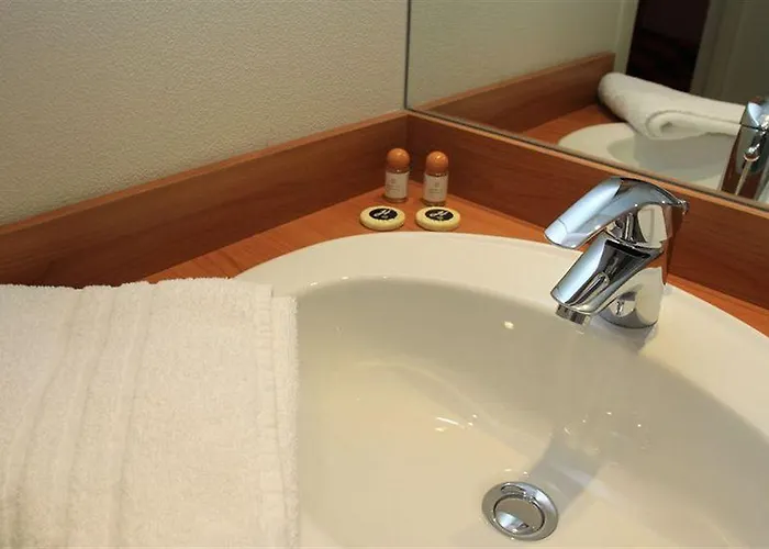 La Consigne Gare Sncf Centre Hotel 2*